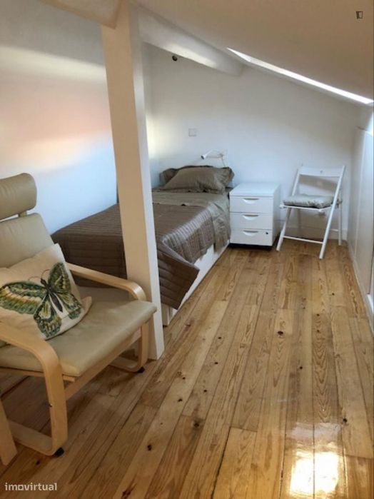 Estúdio - localizado em Bairro Alto Lisbon