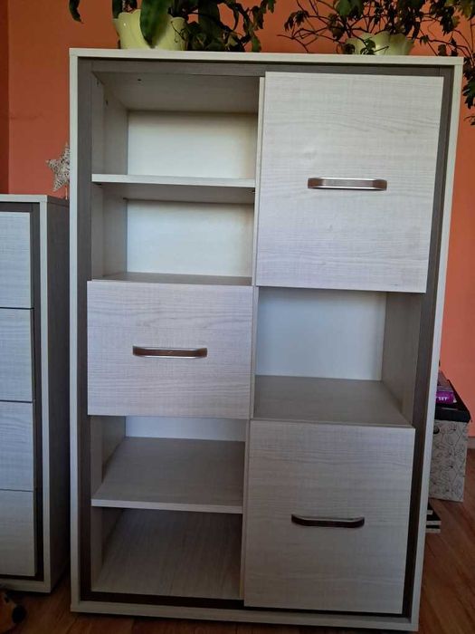 Regał,  szafka sprzedam