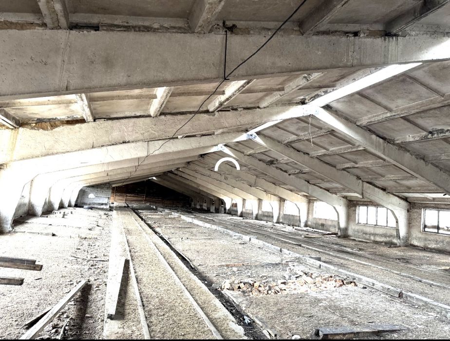 Майновий комплекс 30 га! Бабинці.