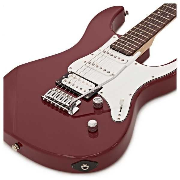 Yamaha Pacifica 112 V / Raspberry Red