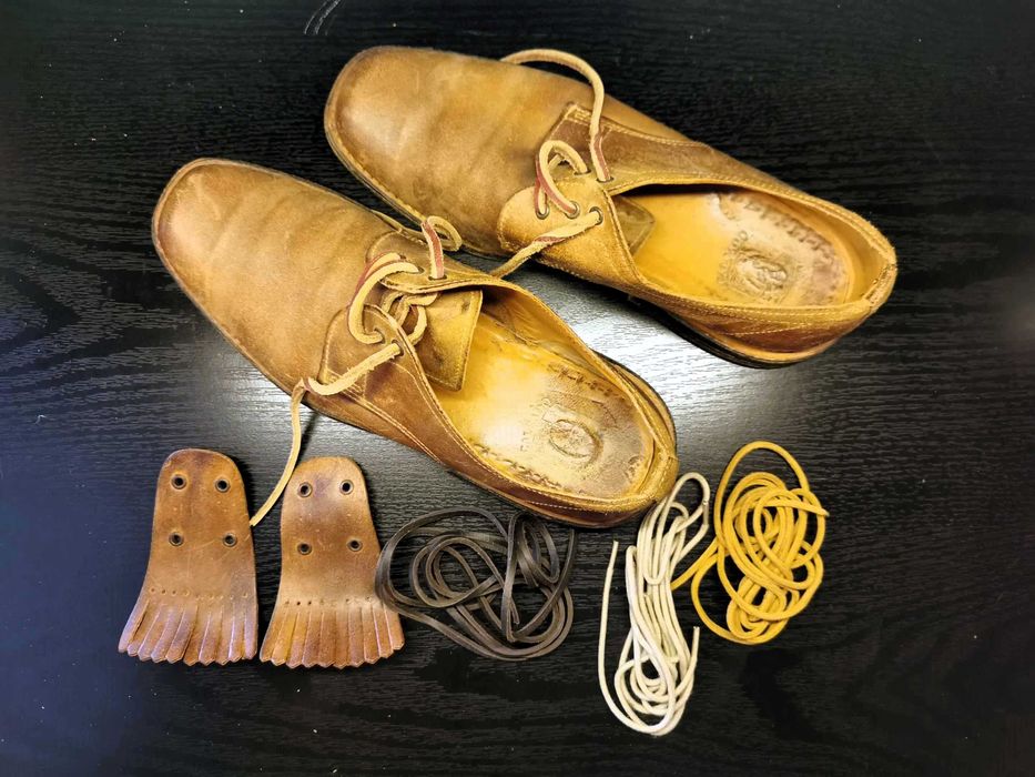 Sapatos de couro genuíno