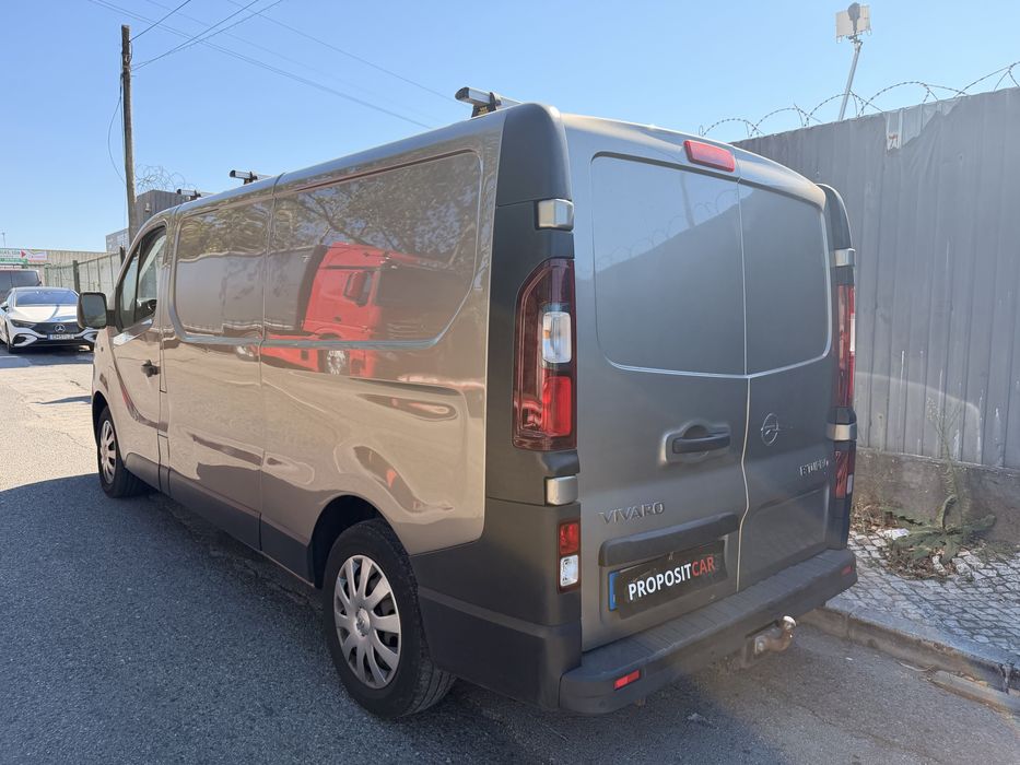 OPEL VIVARO 1.6 Cdti Bi-Turbo 2019 Com Apenas 150.000km Excelente ###OPORTUNIDADE###