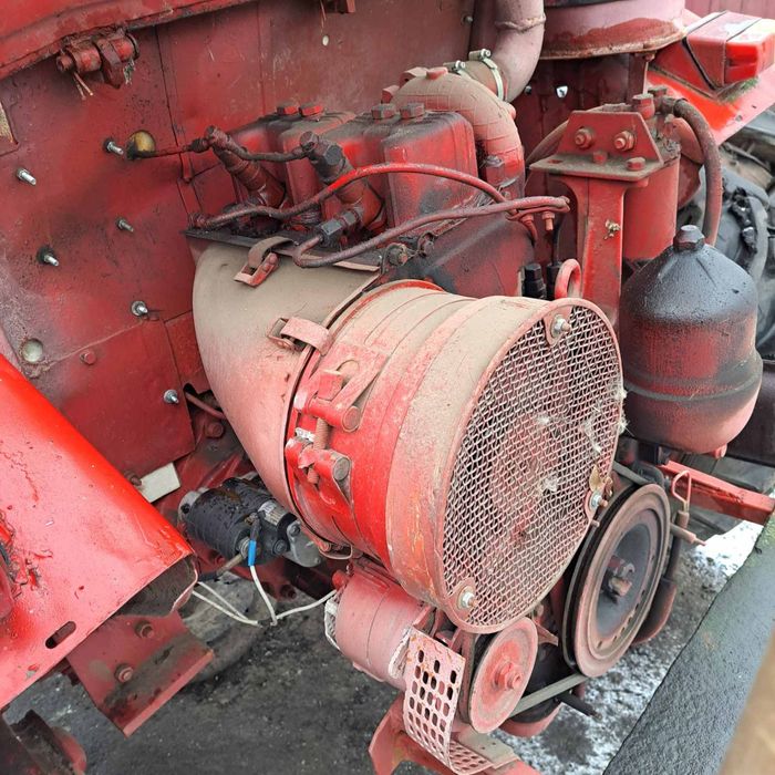 Продам трактор Т-16