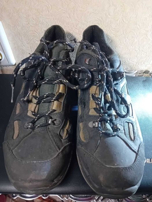 Кросівки Graninge, р.41,5 26,5cм