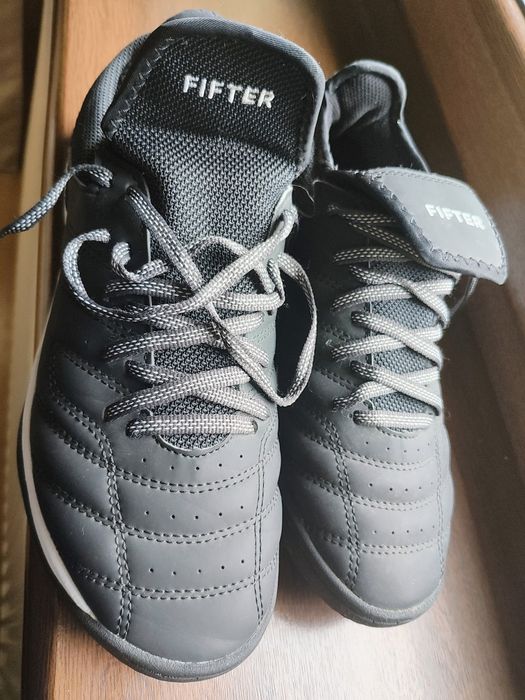 Buty Kipper młodzieżowe do piłki