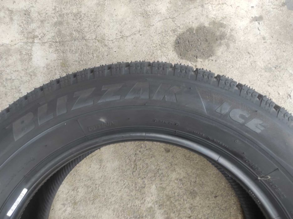 Bridgestone blizac ice 205/60 r16