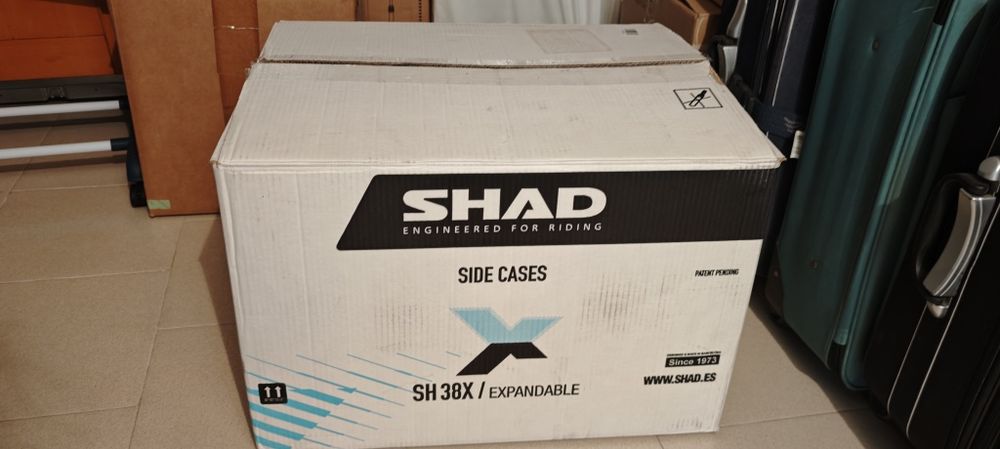 Shad SH38X Carbon + Bolsas Interiores (Novo)