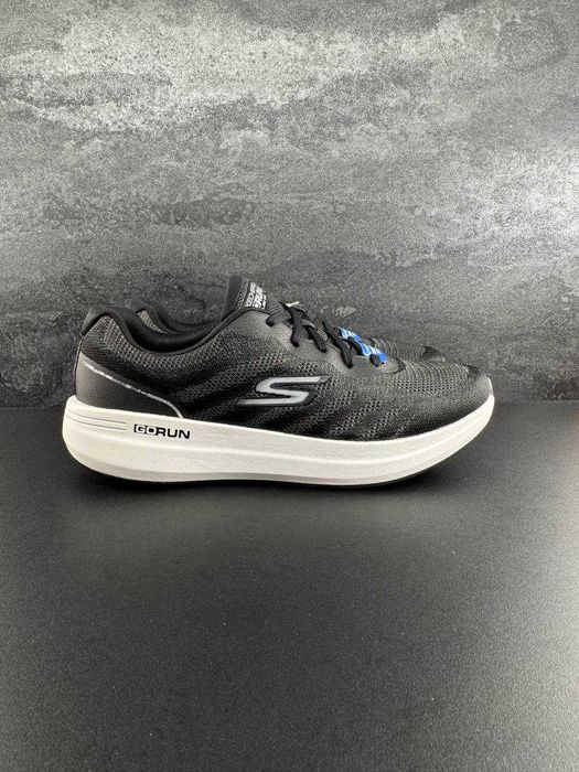 Кросівки Skechers GO RUN PULSE Goodyear 220540 BKW (44, 44,5)