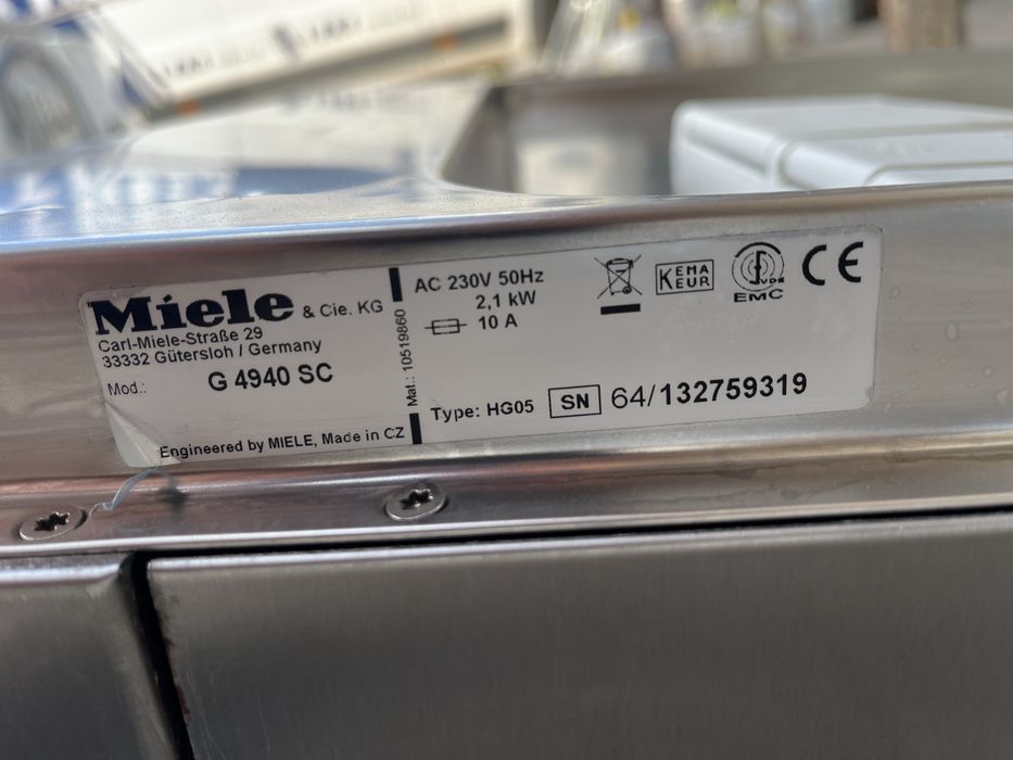 Посудомийна машина Miele IQ500 стан ідеальний Шир 60 висота 80