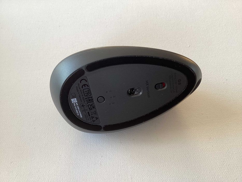 Logitech MX Vertical myszka