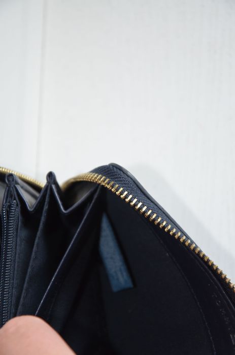 Granatowy duży  portfel Tommy Hilfiger