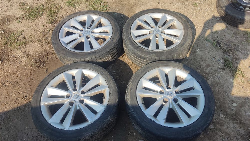 Felgi aluminiowe koła R17 225/45 et47