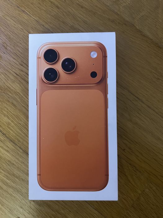 Apple iPhone 17 Pro Itb Orange