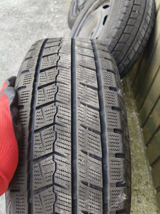 Opony Arivo Winmaster ARW 2 195/65/R15 felgi citroen