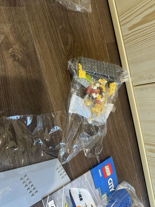 LEGO City Пасажирський літак (артикул 60262)