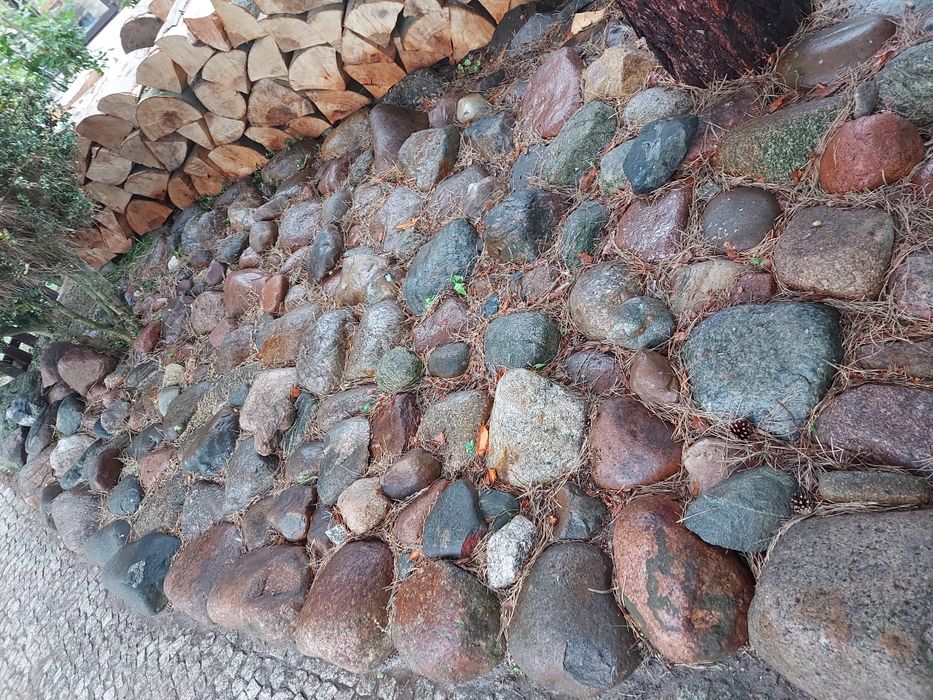 Kamienie polne,otaczaki duże na skalniaki ozdoby ogrodowe,oczko wodne