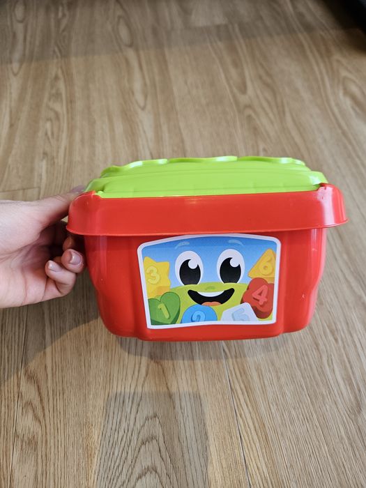Jogo encaixe bebé