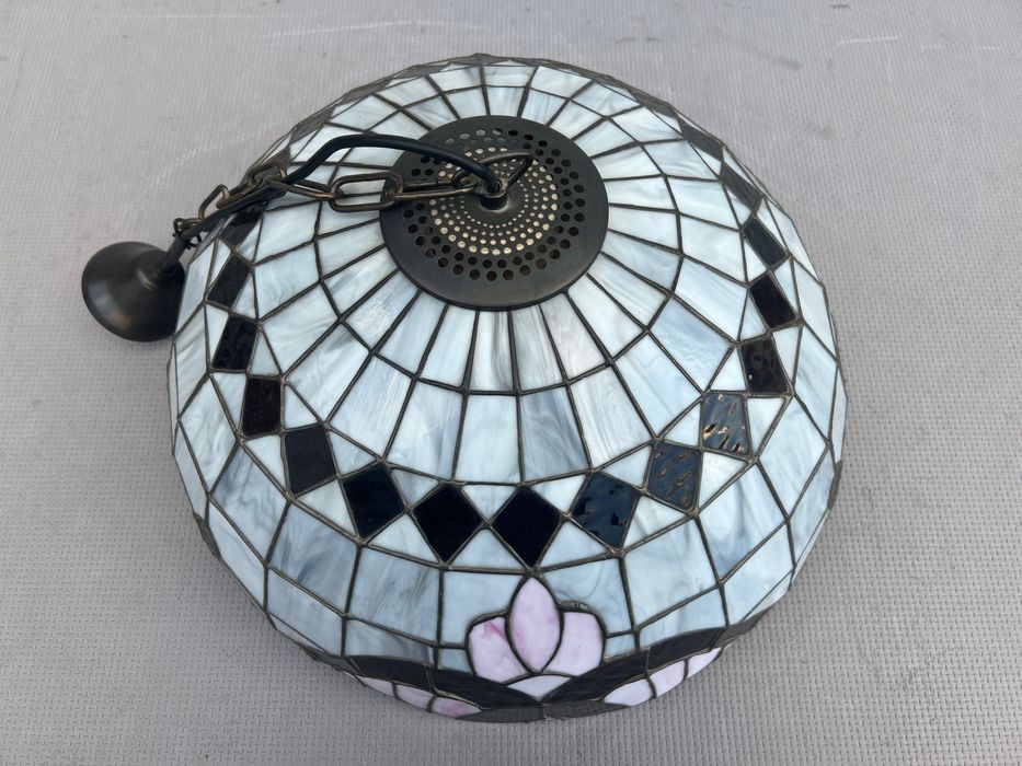 Lampa witrażowa sufitowa wisząca styl Tiffany