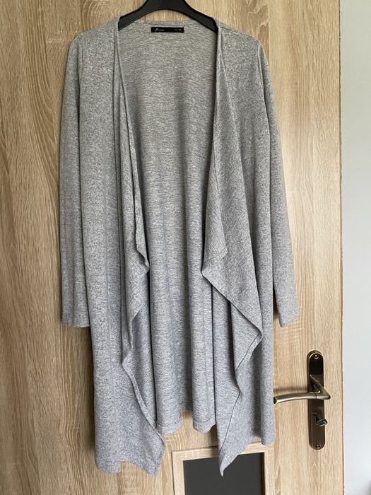 Szary cienki kardigan