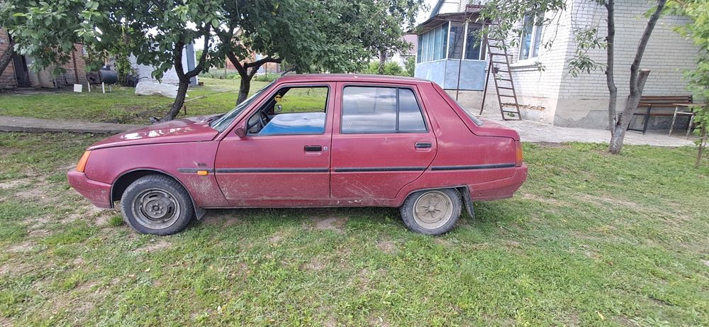 Продам заз 1103  Славута