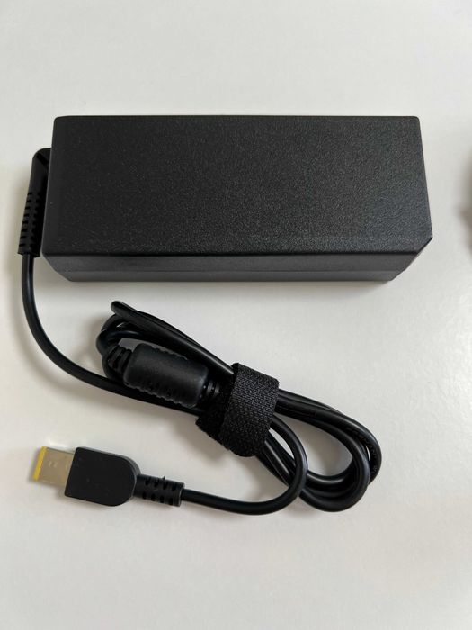 Блок живлення для ноутбука Lenovo 20V 4.5A 90W Usb Рin