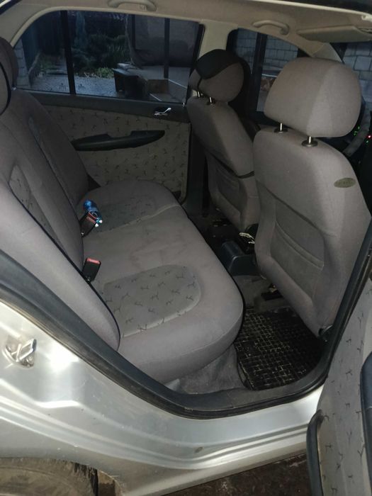 Шкода фабія автомат