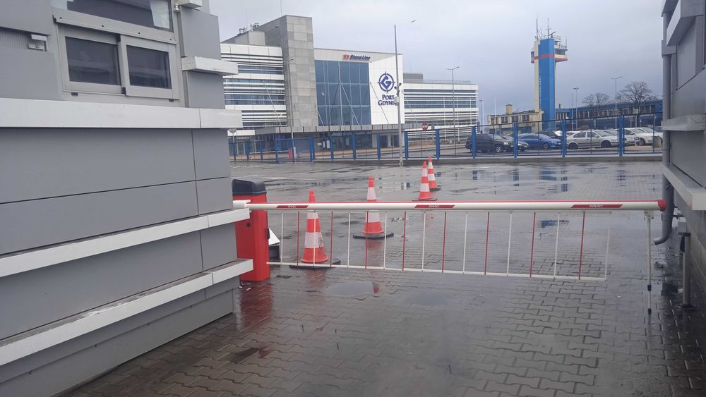 SZLABAN PARKINGOWY Szlabany Ramię do szlabanu - Sprzedaż Montaż Serwis