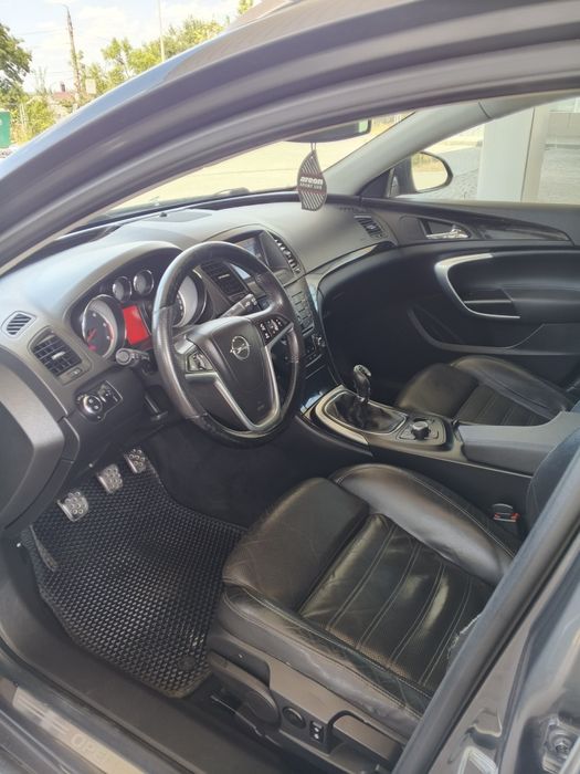 Продам Опель Інсігнія 2009р 2.0 дизель