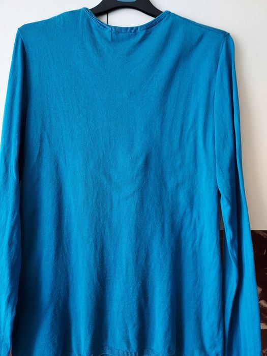 Niebieski sweterek Bershka  XL