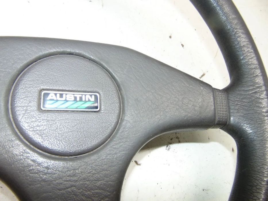 Austin Mini/Maestro outros volante