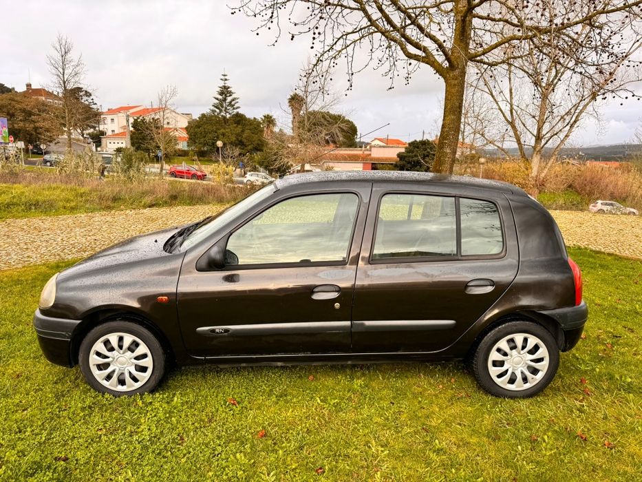 Renault clio 160 mil km