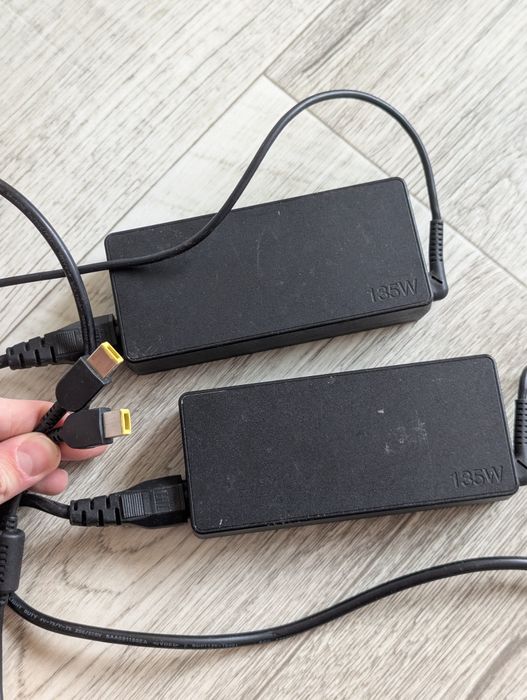 Lenovo Square 135W 20V 6.75A зарядний пристрій