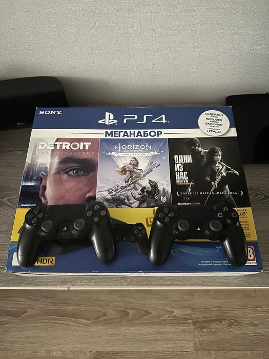 Sony PlayStation 4