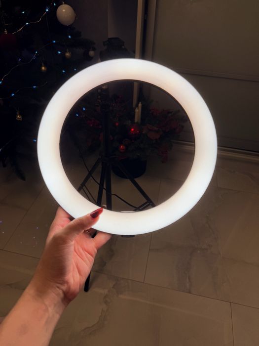 Штатив + кільцева лампа