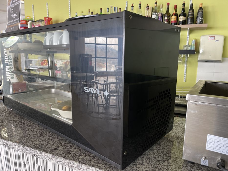 Vitrine balcão frio