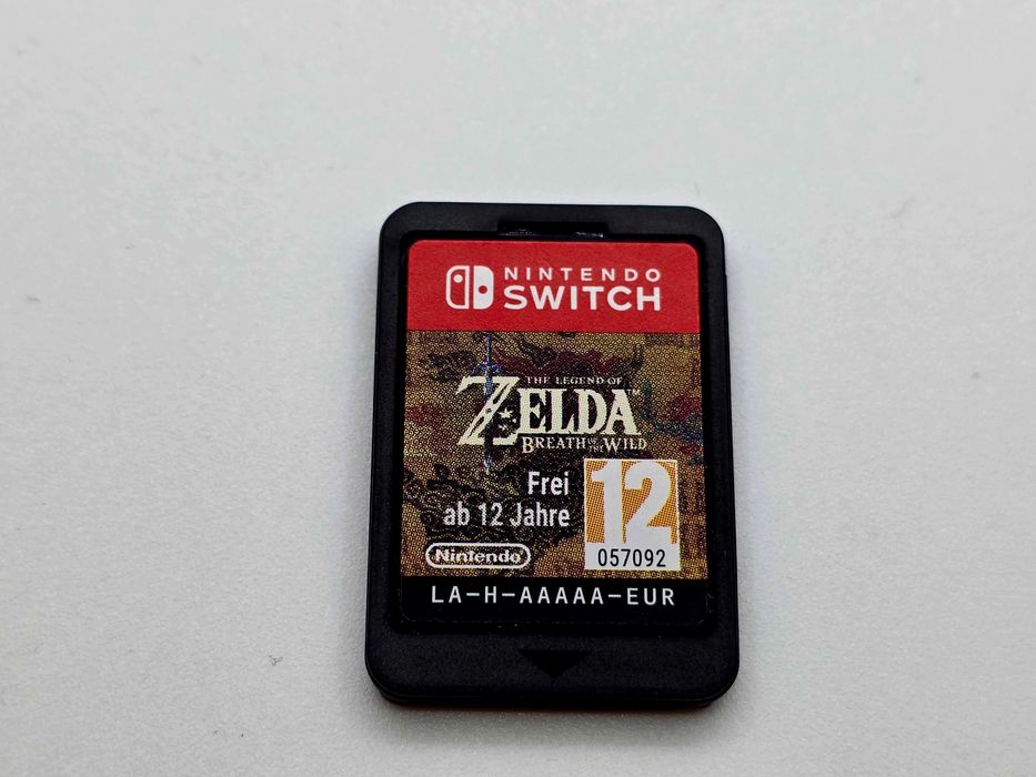The Legend of Zelda Breath of the Wild - Nintendo Switch