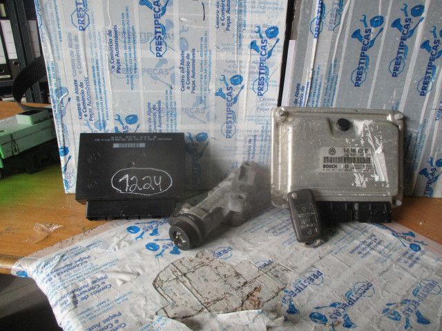 Centralina motor / ECU VOLKSWAGEN Polo (9N)