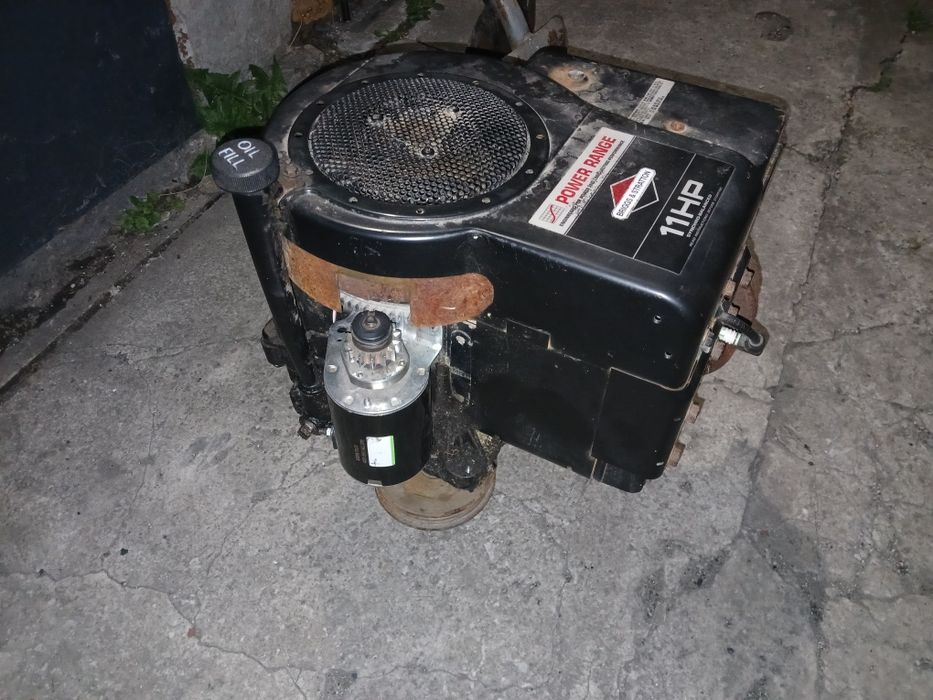 Silnik briggs stratton 11hp do traktorka