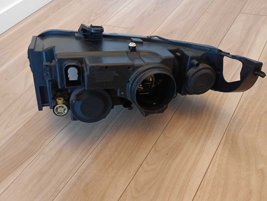 Reflektor prawy H7 Saab 9-5 I 06-09 lift