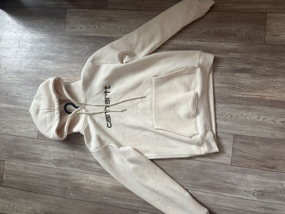 Carhartt в бежевому кольорі