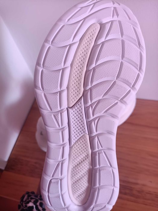 Sapatilhas running ASICS GEL CUMULUS 28