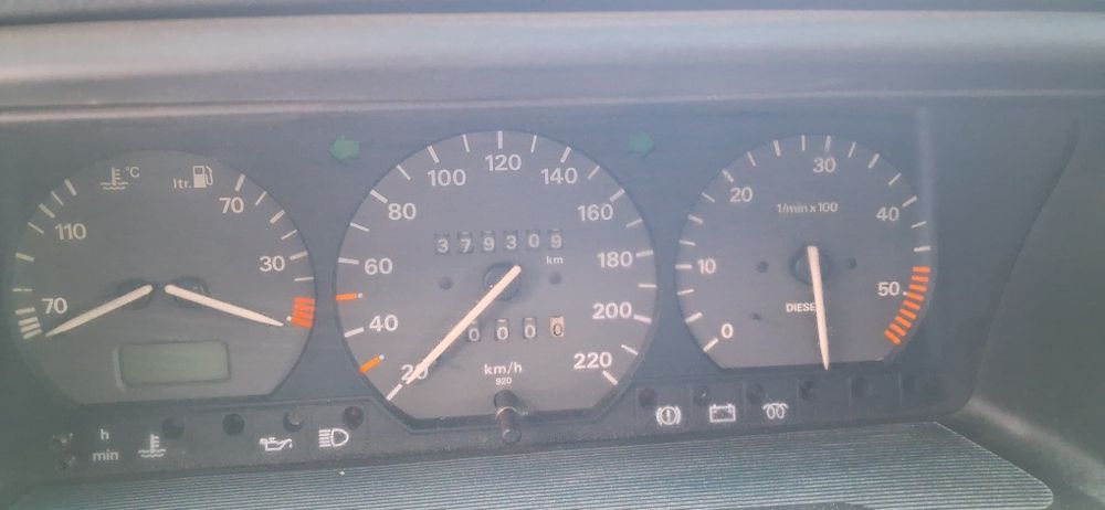 Фольксваген Пасат б4