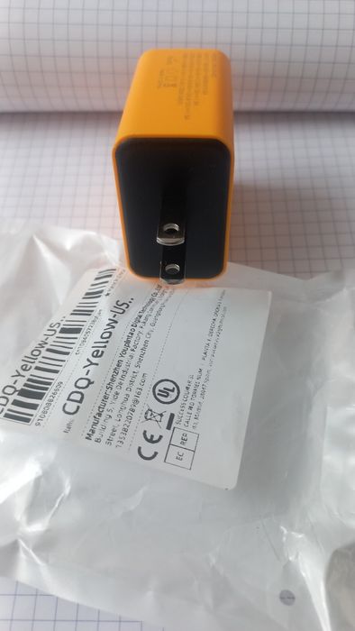 Ładowarka sieciowa do telefonu, wtyk USA.
