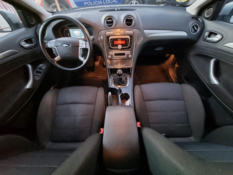 Sistema De Áudio Rádio Cd Ford Mondeo Berlina Ca2