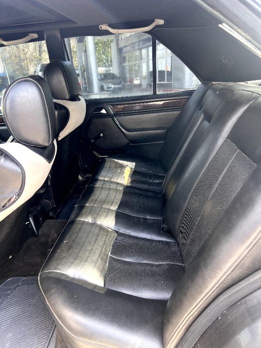 Мерседес 124 2.2 Газ Автомат