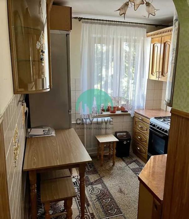 Продаж 1-кімнатної квартири в центральній частині міста (В)