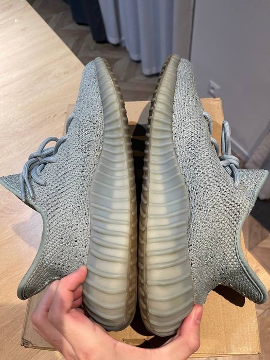 adidas Yeezy boost 350 v2 granite 44.