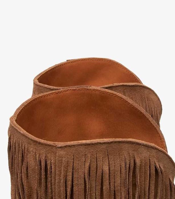 kozaki zamszowe Carinii  z frędzlami boho – skóra naturalna