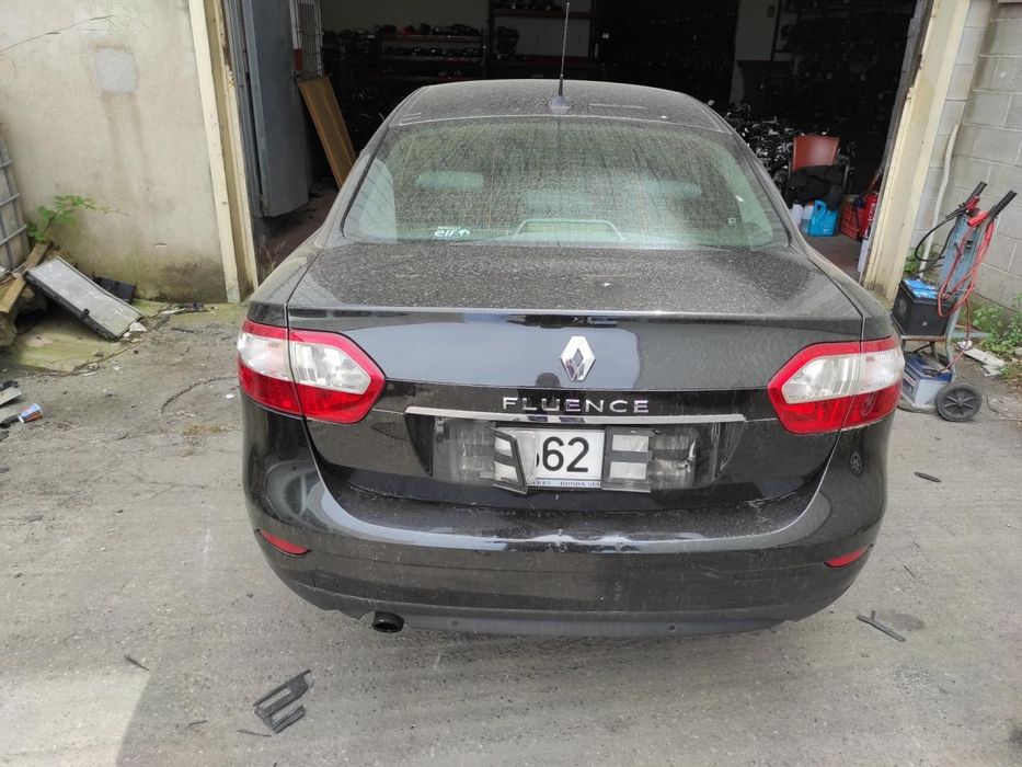 Capô Renault Fluence