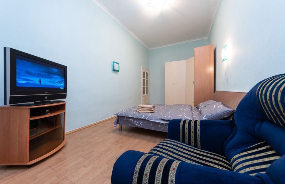 Посуточно , двухкомнатная , Майдан Независимости , ул. Софиевская 4